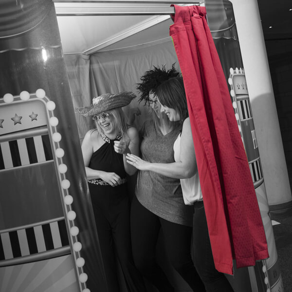 Side Curtain | Photobooth