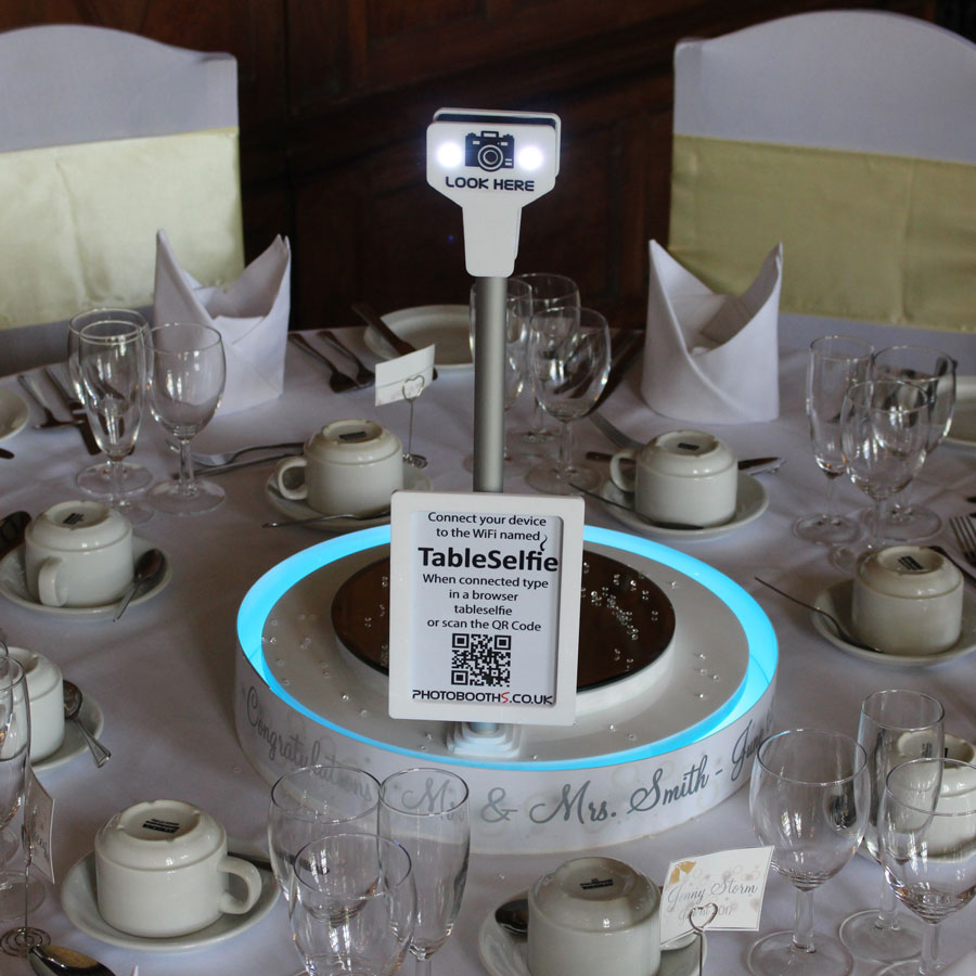 Photobooths Table Selfie™ Photobooths