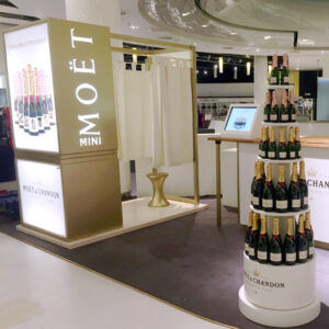 moet payment booth
