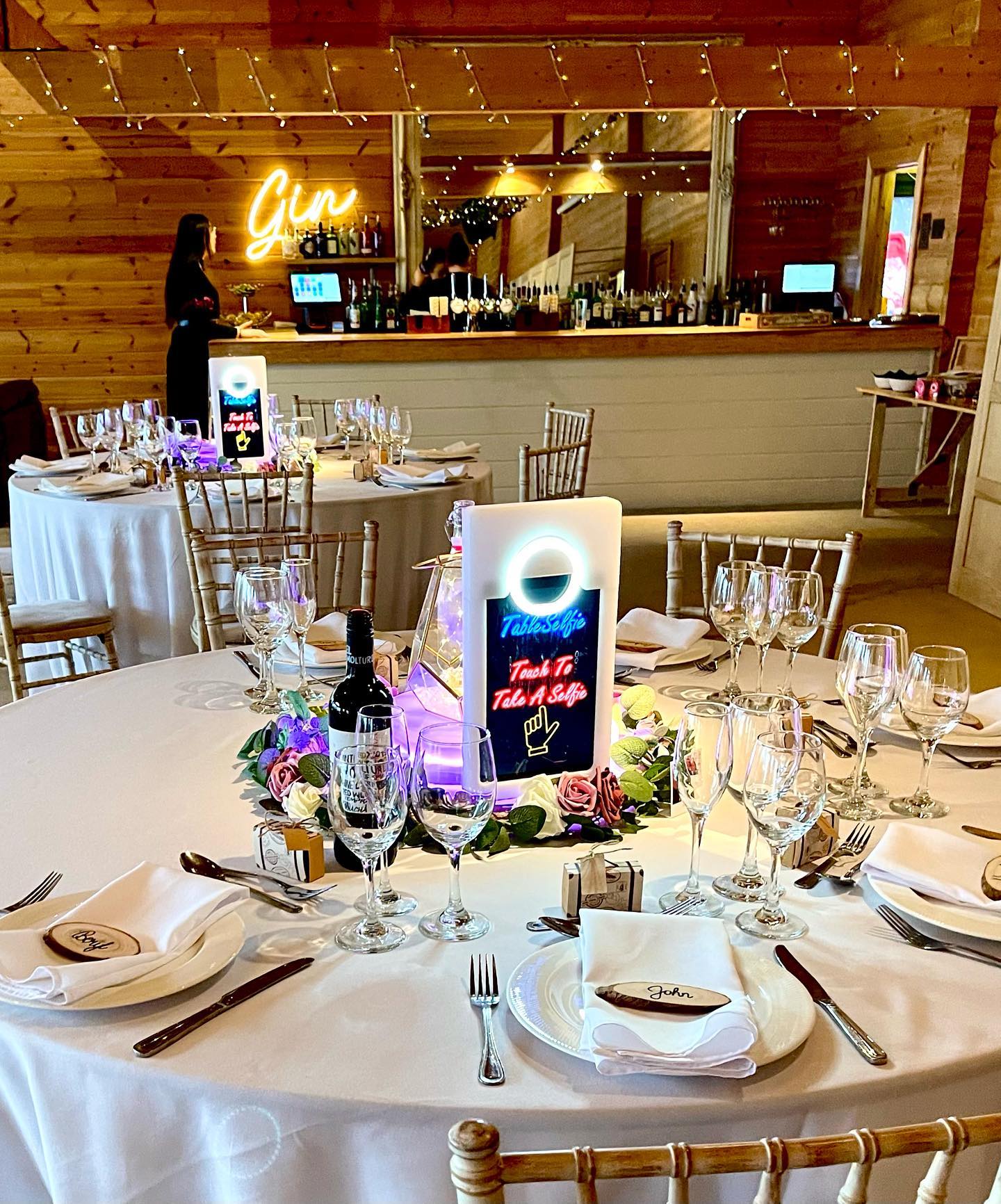 Photobooths Table PhotoBooth Photobooths