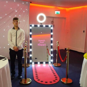 Magic Mirror Photobooth